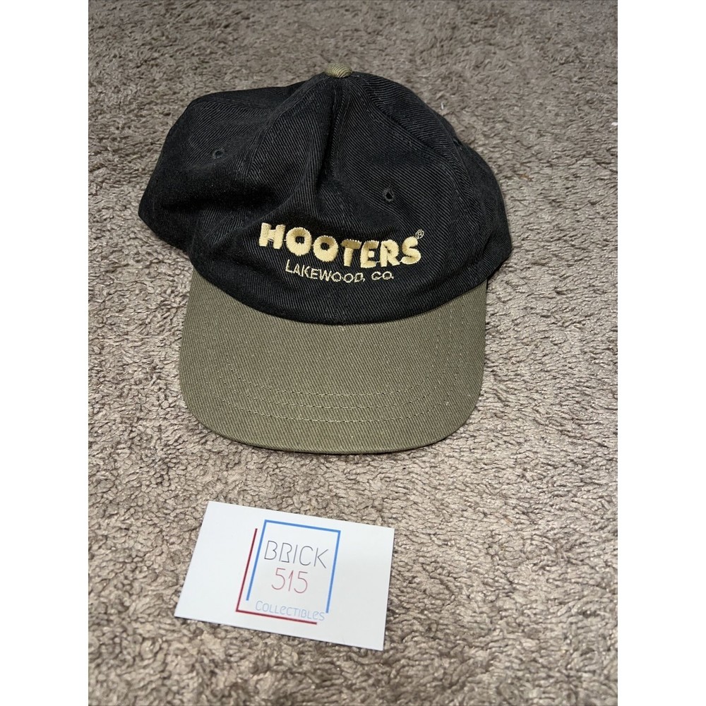 Hooters Hat Trucker Cap One Size Snapback Adjustable Lakewood, Colorado
